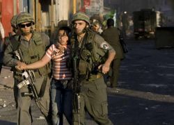 اقتراح قانون أمريكي يمنع إسرائيل من اعتقال الأطفال