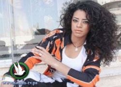 فتاة من رام الله تزاحم الرجال في سباق السيارات