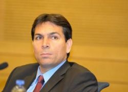 نائب اسرائيلي لـ نتنياهو: إذا تم الافراج عن الدفعة الرابعة سأستقيل