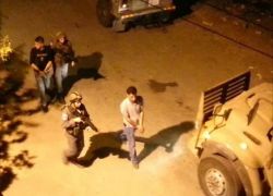 قوّات الاحتلال تعتقل شابا من بلدة العبيدية شرق بيت لحم