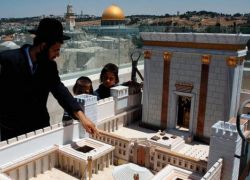 الاثار الاسرائيلية تدعي العثور على بقايا الهيكل الاول