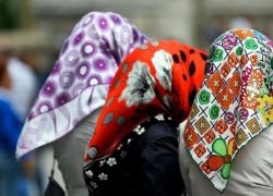 العدل الأوروبية تؤيد منع ارتداء الحجاب في أماكن العمل