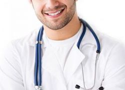 عمل الطبيب لساعات طويلة يجعله في وضعية السكران مما يهدد حياة المرضى