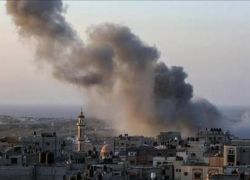 خروقات مستمرة.. الاحتلال ينسف مباني سكنية بقطاع غزة