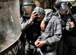 الاحتلال يصادق على قانون يمنع الأفراج المبكر عن الأسرى الفلسطينيين