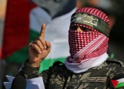 ابو عبيدة يعلن مقتل ثلاثة اسرى بقصف اسرائيلي على قطاع غزة