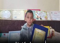 طفل "كفيف" حفظ القرآن كاملاً بعمر السابعة