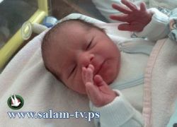 حالة ولادة نادرة على مستوى العالم لطفلة ترعرعت خارج رحم الأم