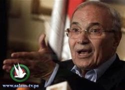 شفيق يؤكد دعمه للشباب وحرية استخدام الانترنت