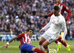 أتلتيكو يحسم ديربي مدريد بالتخصص ويحافظ على وصافة الليجا