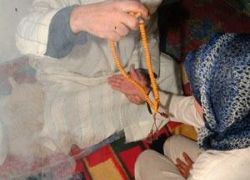 مباحث غزه تقبض على ساحر ومشعوذ من دير البلح