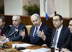 الحكومة الإسرائيلية تعقد جلستها الأسبوعية في &quot;حوف اشكلون &quot;