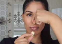 مسحة من الثوم النيِّئ تخلصك من حب الشباب مسحة من الثوم النيِّئ تخلصك من حب الشباب