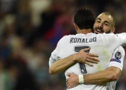 ريال مدريد يكتسح شاختار برباعية في ليلة كريستيانو والارقام القياسية
