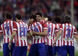 فيديو : اتلتيكو مدريد يهز شباك فالنسيا بثلاثية مشاركاً برشلونة صدارة الليغا