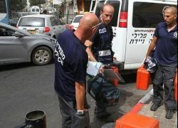 اصابة 4 فلسطينيين في عمليتي طعن في ديمونا