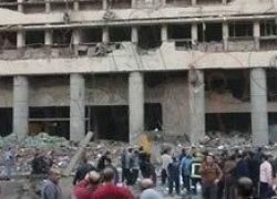 مقتل 5 اشخاص بينهم ضابط وجندي بانفجار قرب وزارة الخارجية المصرية
