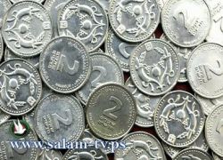دولار 3.71- يورو 4.95- د.اردني 5.25- ج.مصري 0.61شيقل