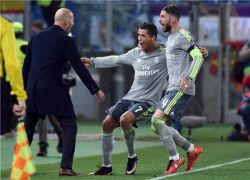 ريال مدريد يضرب شباك روما بثنائية ويقترب من التأهل لدور الثمانية