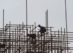 إصابة عاملين بجراح جراء سقوطهم من مرتفع في ورشة بناء ببيت لحم