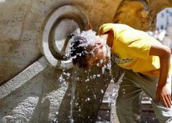 الطقس: درجات الحرارة حول معدلها السنوي