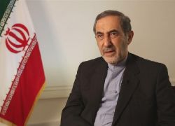 الأرجنتين طلبت من روسيا اعتقال ولايتي على خلفية تفجير يهودي