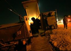 قصف مدفعي- اصابة 9 شبان وجندي اسرائيلي على حدود غزة