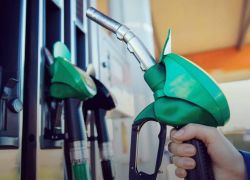 انخفاض طفيف بـ أسعار الوقود بداية الشهر القادم