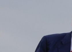 ترامب: الحرب تؤذي إسرائيل ويجب إنهاؤها واللوبي الصهيوني لم يعد يسيطر على الكونغرس