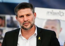 سموتريتش يدعو لسيطرة إسرائيلية كاملة على غزة وإقامة إدارة عسكرية وإعادة الاستيطان