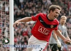 أوين يحلم بطرق مرمى برشلونة في النهائي