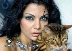 وفاة طالب مصري بسبب انشغاله بصورة لهيفاء وهبي