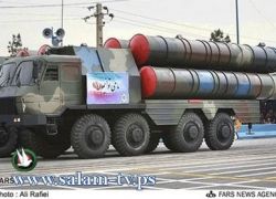إيران تستعرض منظومة دفاع جوي تشابه s300 الروسية المتطورة