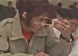 شاهد الفيديو : طرق الغش عند طلاب اليابان