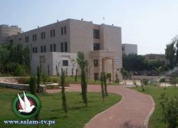 مدير مؤسسة الشرق الأدنى يزور جامعة فلسطين التقنية - خضوري