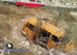 رام الله : 4 اصابات في انزلاق مركبة عمومية