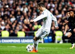 ريال مدريد يقلب الطاولة على باريس ويهزمه بثلاثية