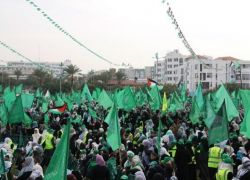 حماس تبث رسائل تقارب لـ"المحور السني" وتحظر حركة "الصابرين" المتشيعة