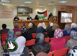 جمعية المرأه العاملة تعقد جلسة اجتماع للنساء حول مشاكل النفقة