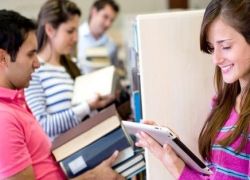 القراءة والتصفح الإلكتروني يفيدان مرضى الاكتئاب