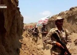 الجيش الإسرائيلي يزعم: عشرات الآلاف من الحوثيين يستعدون للهجوم من دول الجوار