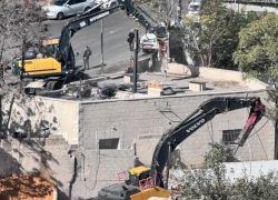 الاحتلال يهدم منزلا في سلوان جنوب المسجد الأقصى