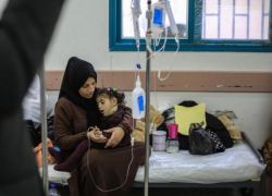 25 دولة تدعو لتسهيل وصول مرضى غزة إلى الضفة