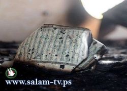 مستوطنون يضرمون النار بمسجد ويخطون شعارات معادية في بيت لحم