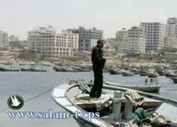الاحتلال يواصل اعتداءاته بحقهم في عرض البحر