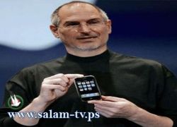 السرطان يغيب ستيف جوبز عبقري الكمبيوتر مؤسس ورئيس شركة "آبل".