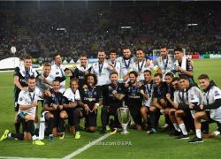 ريال مدريد بطلاً للسوبر الأوروبي بهدفين في شباك اليونايتد