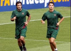 رونالدو: حان وقت تخطي فيجو.. أكثر لاعب دافع عن ألوان "أحفاد فاسكو دي جاما" !