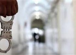 إسرائيلية تحاول اغراق ابنتها في المرحاض