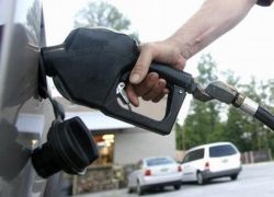 انخفاض سعر البنزين بنسبة 4,06% الشهر القادم